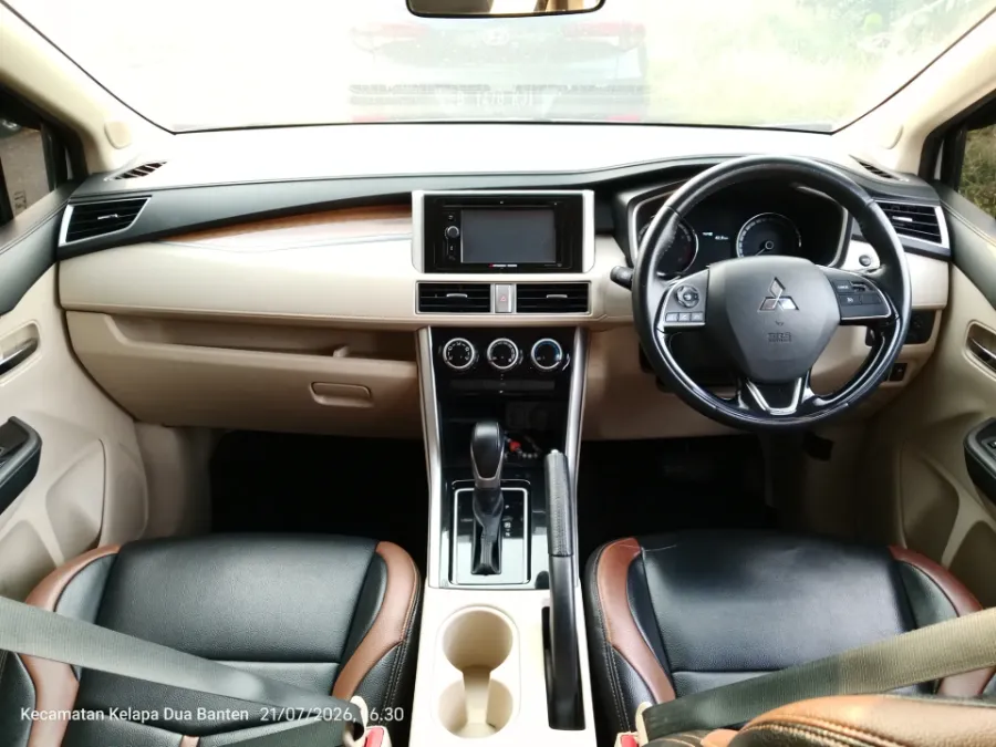 Foto Mobil Bekas Dashboard Mitsubishi Xpander 1.5 Ultimate tahun 2018