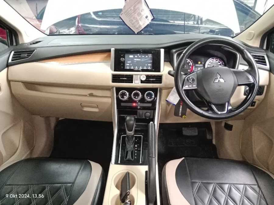 Foto Mobil Bekas Dashboard Mitsubishi Xpander 1.5 Ultimate tahun 2018