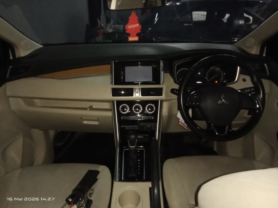 Foto Mobil Bekas Dashboard Mitsubishi Xpander 1.5 Ultimate tahun 2018