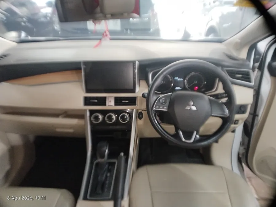 Foto Mobil Bekas Dashboard Mitsubishi Xpander 1.5 Ultimate tahun 2018