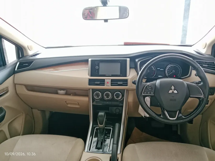Foto Mobil Bekas Dashboard Mitsubishi Xpander 1.5 Ultimate tahun 2018