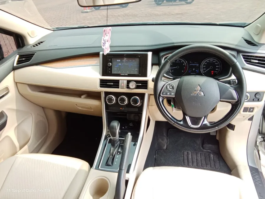 Foto Mobil Bekas Dashboard Mitsubishi Xpander 1.5 Ultimate tahun 2018