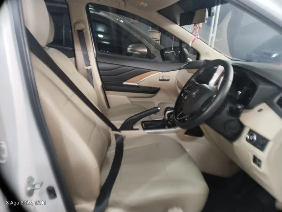 Foto Mobil Bekas Kabin Depan Mitsubishi Xpander 1.5 Ultimate tahun 2018