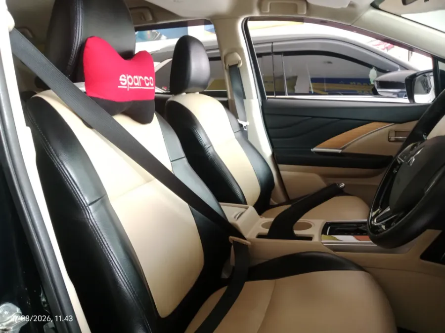 Foto Mobil Bekas Kabin Depan Mitsubishi Xpander 1.5 Ultimate tahun 2018