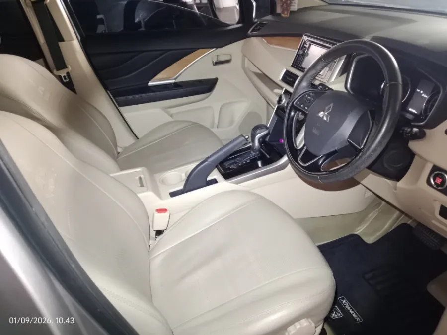 Foto Mobil Bekas Kabin Depan Mitsubishi Xpander 1.5 Ultimate tahun 2018