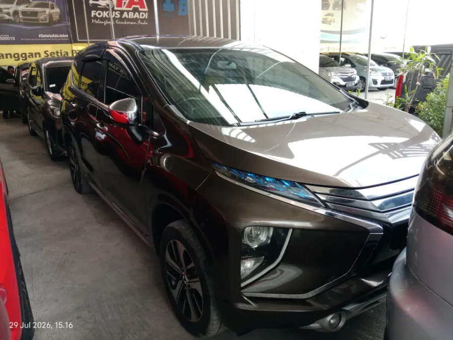 Foto Mobil Bekas Kanan Depan Mitsubishi Xpander 1.5 Ultimate tahun 2018