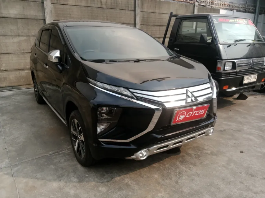 Foto Mobil Bekas Kanan Depan Mitsubishi Xpander 1.5 Ultimate tahun 2018