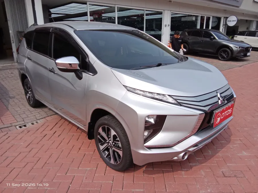Foto Mobil Bekas Kanan Depan Mitsubishi Xpander 1.5 Ultimate tahun 2018