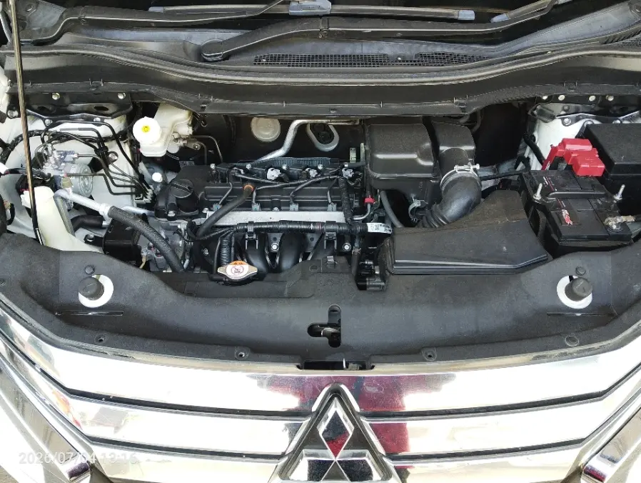 Foto Mobil Bekas Mesin Mitsubishi Xpander 1.5 Ultimate tahun 2018