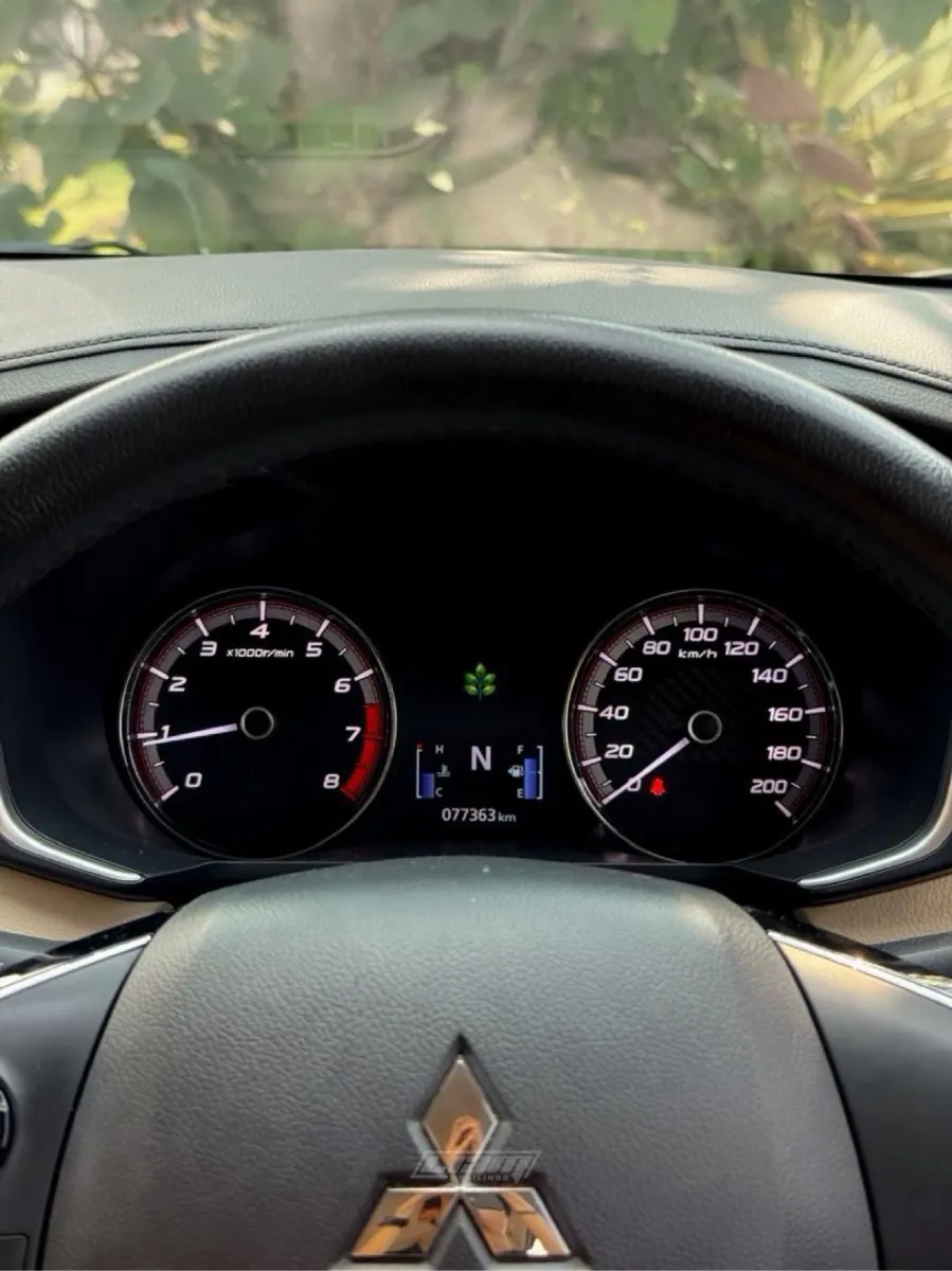 Foto Mobil Bekas Odometer Mitsubishi Xpander 1.5 Ultimate tahun 2018