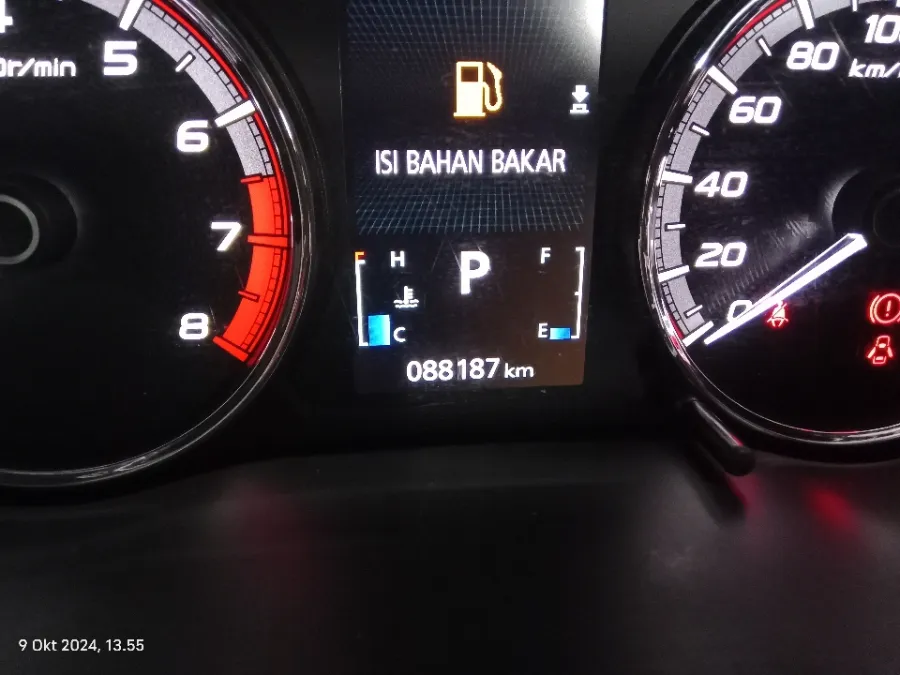 Foto Mobil Bekas Odometer Mitsubishi Xpander 1.5 Ultimate tahun 2018
