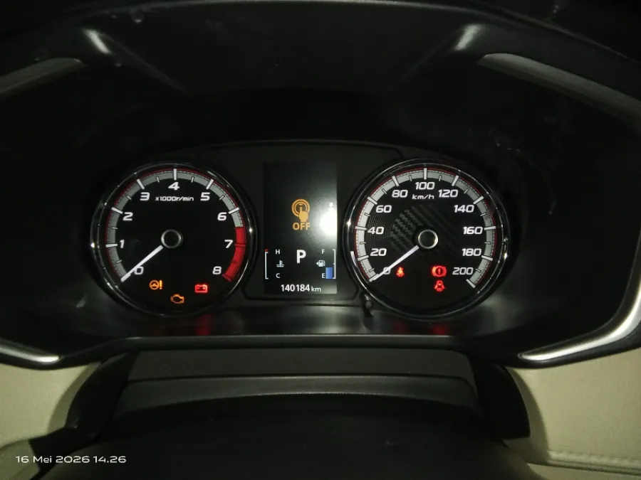 Foto Mobil Bekas Odometer Mitsubishi Xpander 1.5 Ultimate tahun 2018