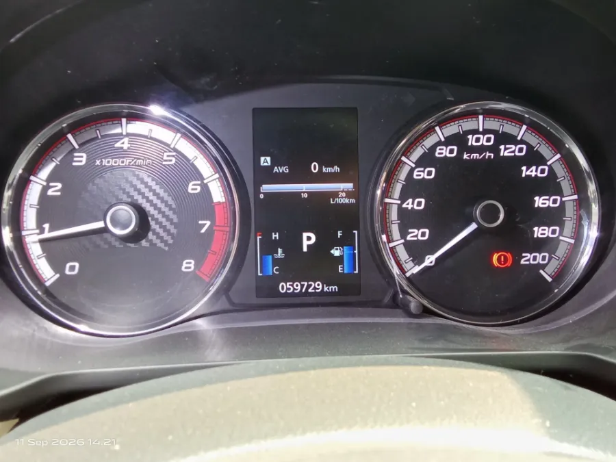 Foto Mobil Bekas Odometer Mitsubishi Xpander 1.5 Ultimate tahun 2018