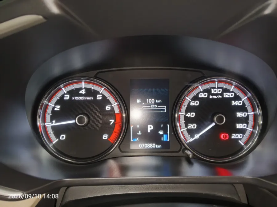 Foto Mobil Bekas Odometer Mitsubishi Xpander 1.5 Ultimate tahun 2018