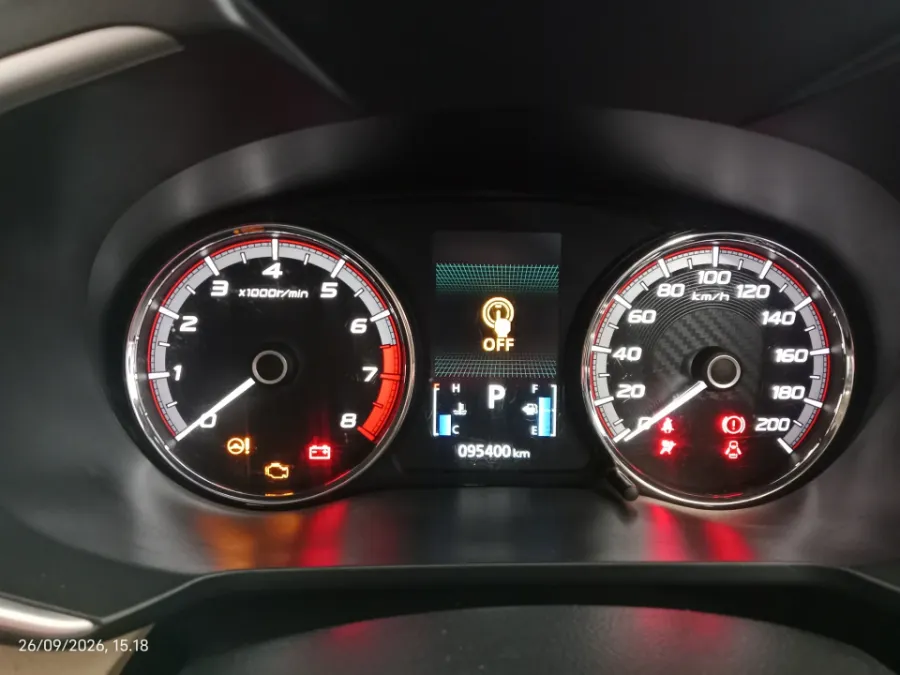 Foto Mobil Bekas Odometer Mitsubishi Xpander 1.5 Ultimate tahun 2018