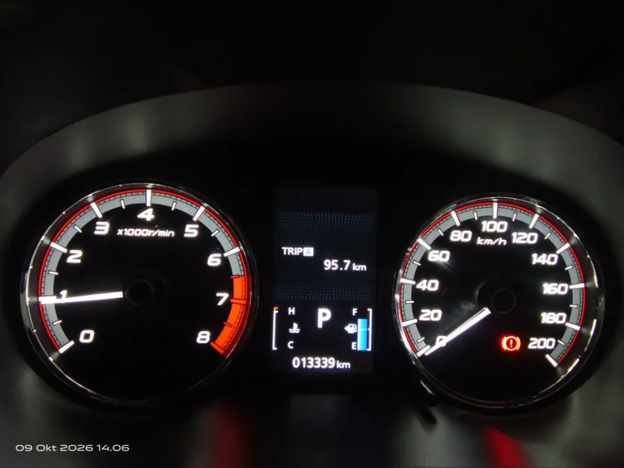 Foto Mobil Bekas Odometer Mitsubishi Xpander 1.5 Ultimate tahun 2018
