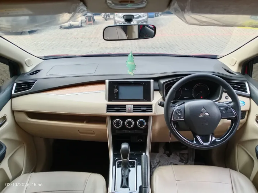 Foto Mobil Bekas Dashboard Mitsubishi Xpander 1.5 Ultimate tahun 2019