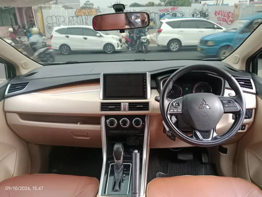 Foto Mobil Bekas Dashboard Mitsubishi Xpander 1.5 Ultimate tahun 2019