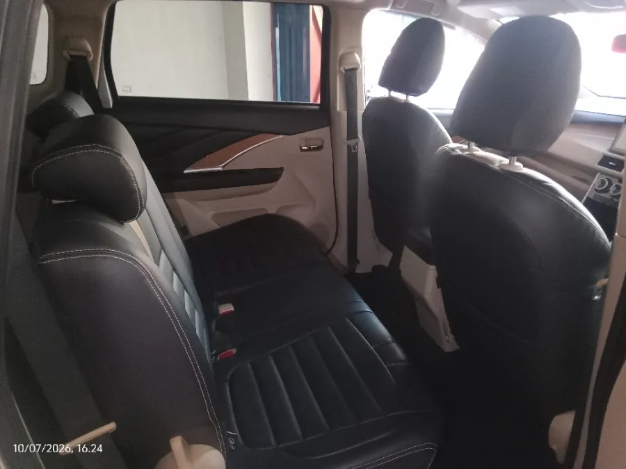 Foto Mobil Bekas Kabin Belakang Mitsubishi Xpander 1.5 Ultimate tahun 2019