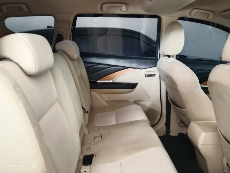 Foto Mobil Bekas Kabin Belakang Mitsubishi Xpander 1.5 Ultimate tahun 2019