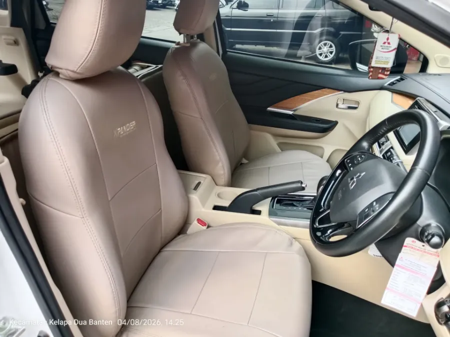 Foto Mobil Bekas Kabin Depan Mitsubishi Xpander 1.5 Ultimate tahun 2019