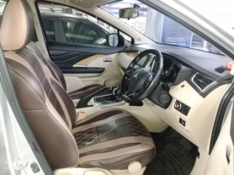 Foto Mobil Bekas Kabin Depan Mitsubishi Xpander 1.5 Ultimate tahun 2019