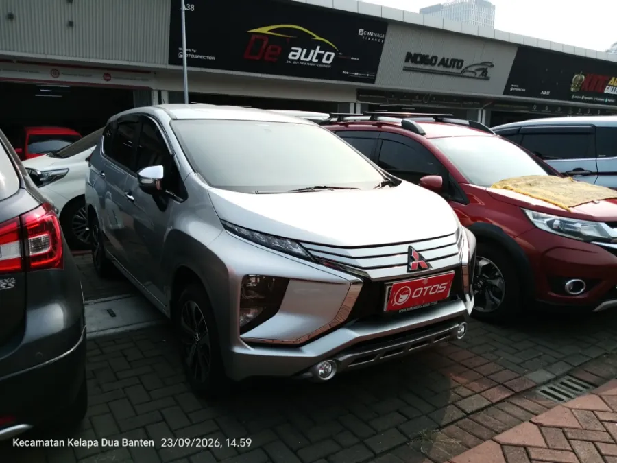 Foto Mobil Bekas Kanan Depan Mitsubishi Xpander 1.5 Ultimate tahun 2019