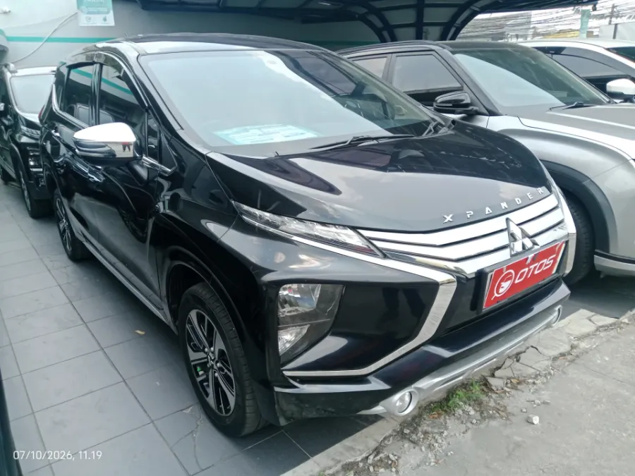 Foto Mobil Bekas Kanan Depan Mitsubishi Xpander 1.5 Ultimate tahun 2019