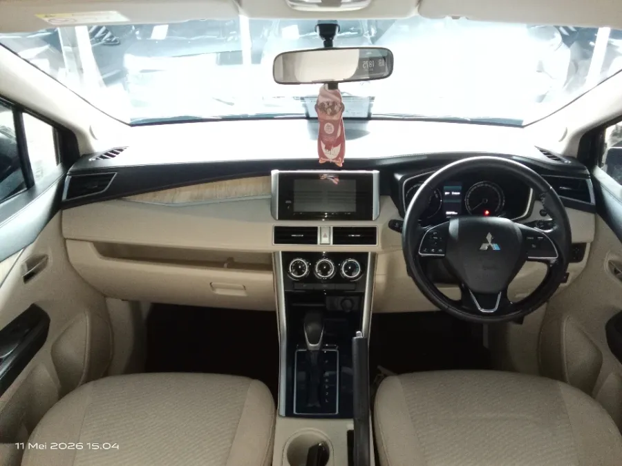 Foto Mobil Bekas Dashboard Mitsubishi Xpander 1.5 Ultimate tahun 2021