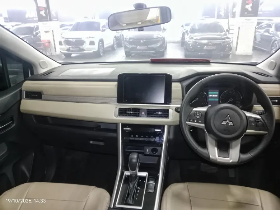 Foto Mobil Bekas Dashboard Mitsubishi Xpander 1.5 Ultimate tahun 2021