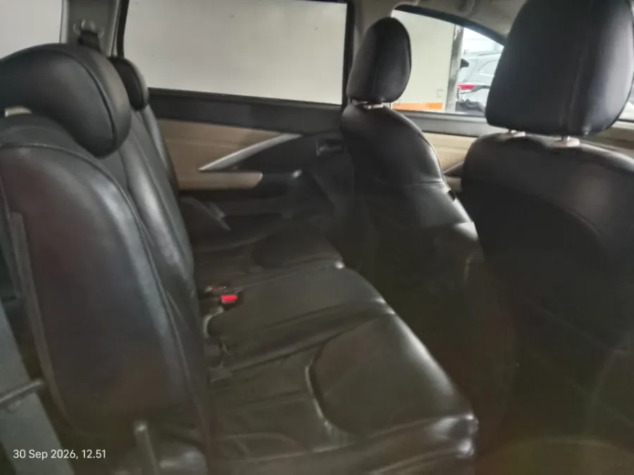 Foto Mobil Bekas Kabin Belakang Mitsubishi Xpander 1.5 Ultimate tahun 2021