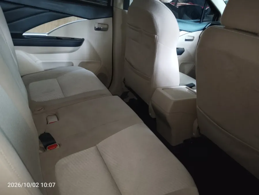 Foto Mobil Bekas Kabin Belakang Mitsubishi Xpander 1.5 Ultimate tahun 2021