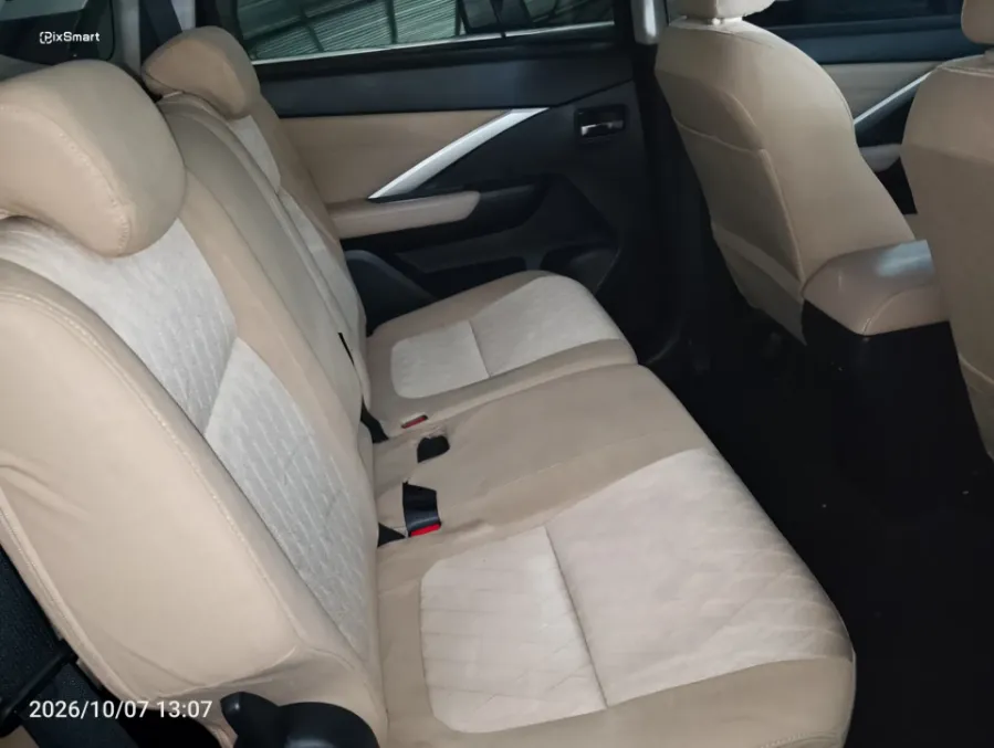 Foto Mobil Bekas Kabin Belakang Mitsubishi Xpander 1.5 Ultimate tahun 2021
