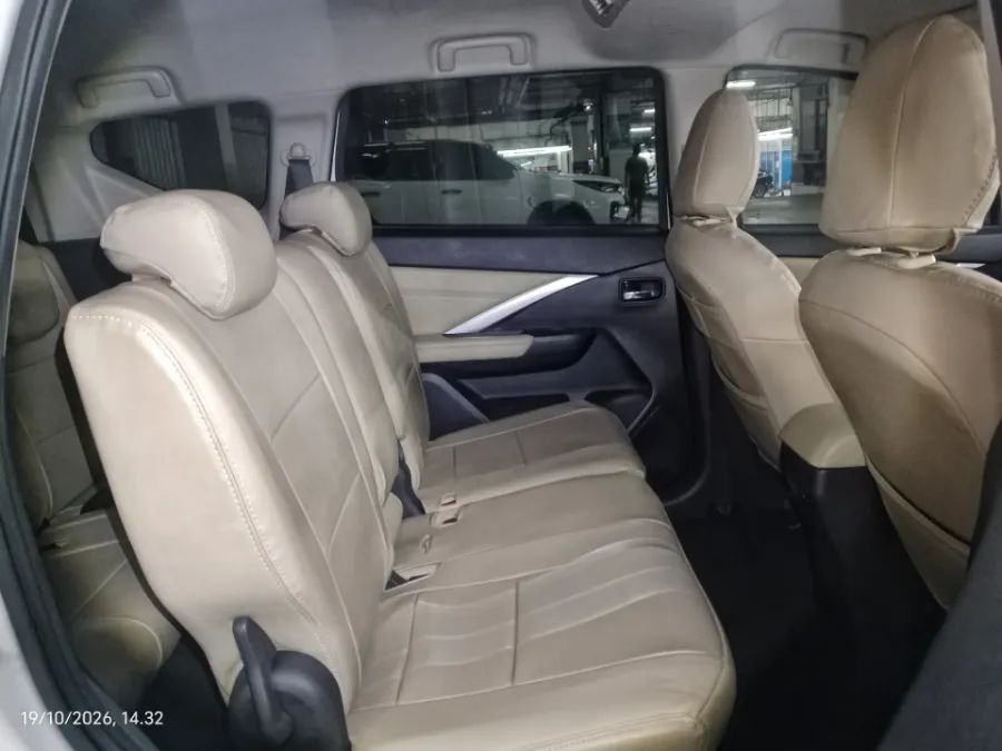 Foto Mobil Bekas Kabin Belakang Mitsubishi Xpander 1.5 Ultimate tahun 2021