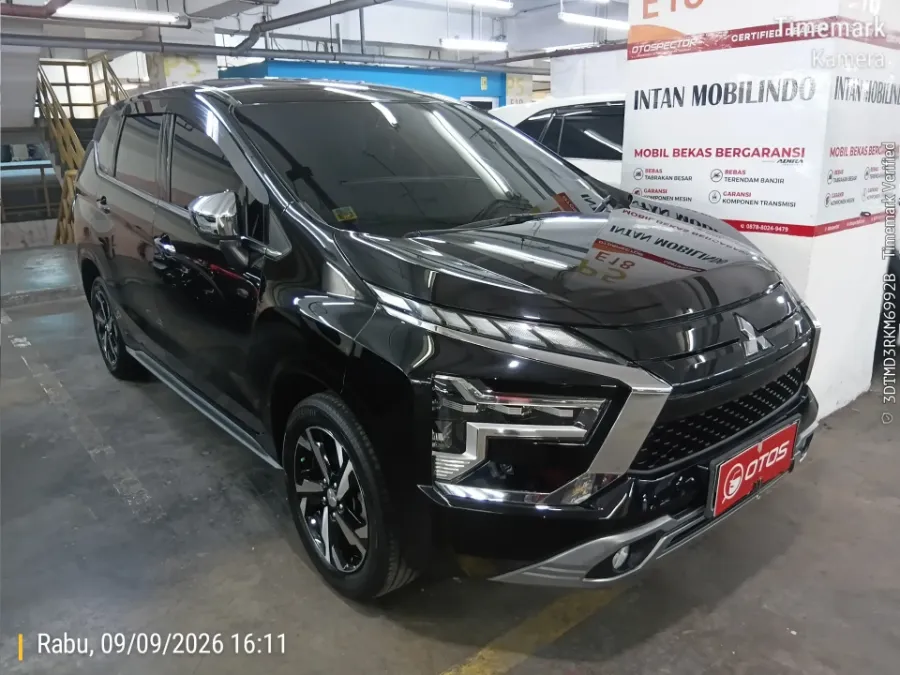 Foto Mobil Bekas Kanan Depan Mitsubishi Xpander 1.5 Ultimate tahun 2021