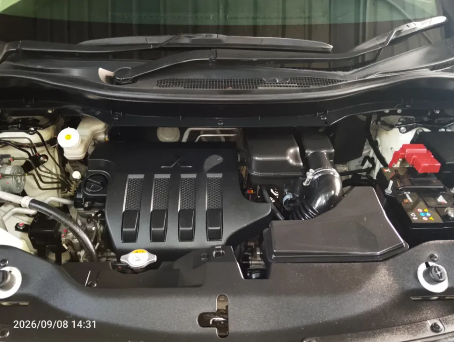 Foto Mobil Bekas Mesin Mitsubishi Xpander 1.5 Ultimate tahun 2021