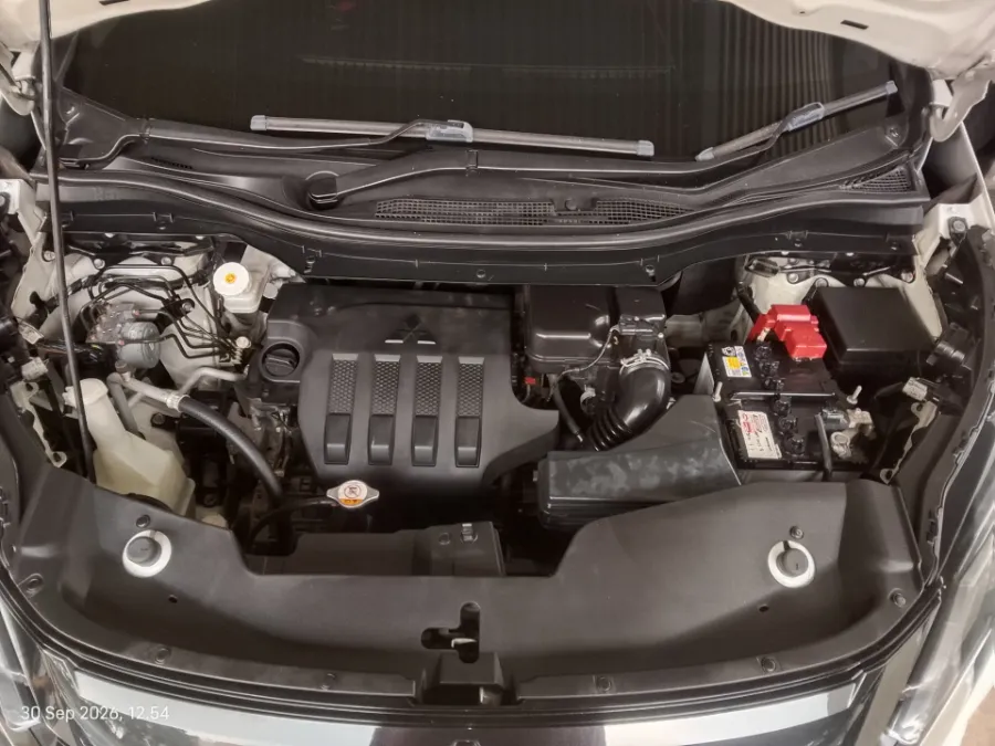Foto Mobil Bekas Mesin Mitsubishi Xpander 1.5 Ultimate tahun 2021