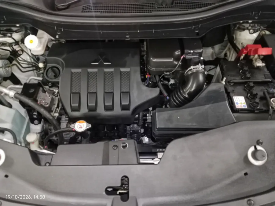 Foto Mobil Bekas Mesin Mitsubishi Xpander 1.5 Ultimate tahun 2021