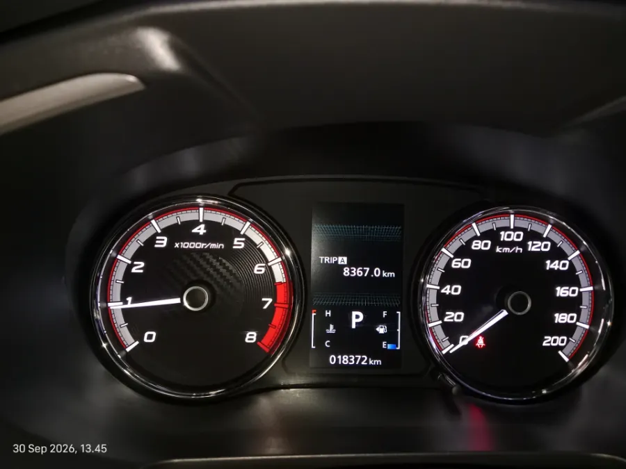 Foto Mobil Bekas Odometer Mitsubishi Xpander 1.5 Ultimate tahun 2021