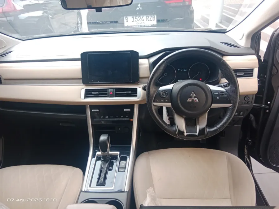 Foto Mobil Bekas Dashboard Mitsubishi Xpander 1.5 Ultimate tahun 2022
