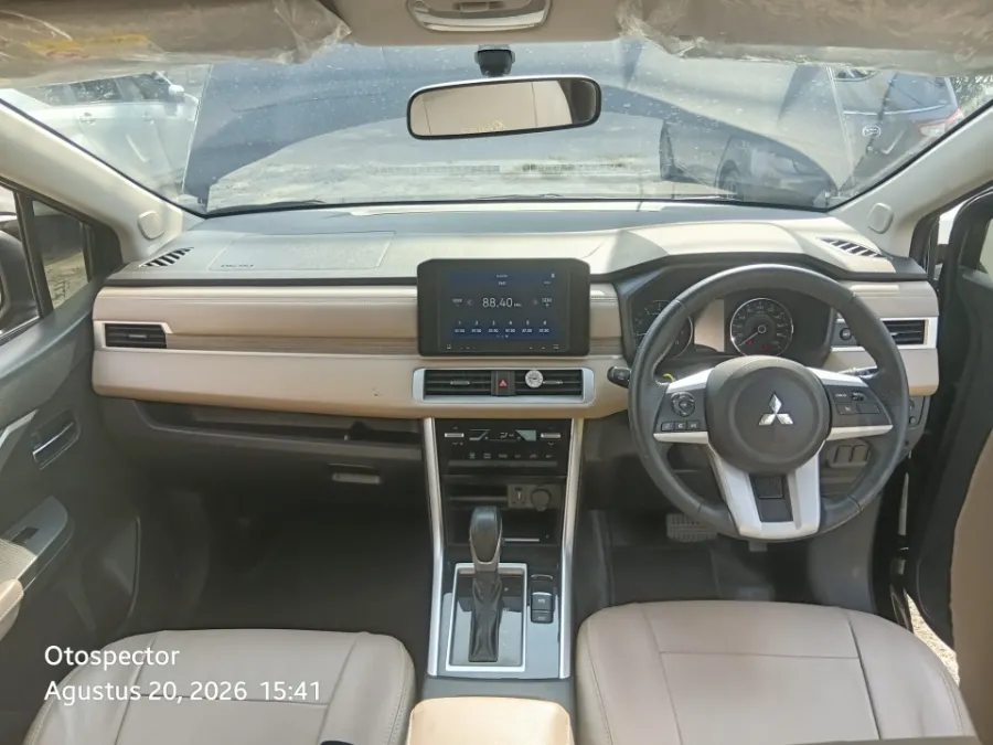 Foto Mobil Bekas Dashboard Mitsubishi Xpander 1.5 Ultimate tahun 2022