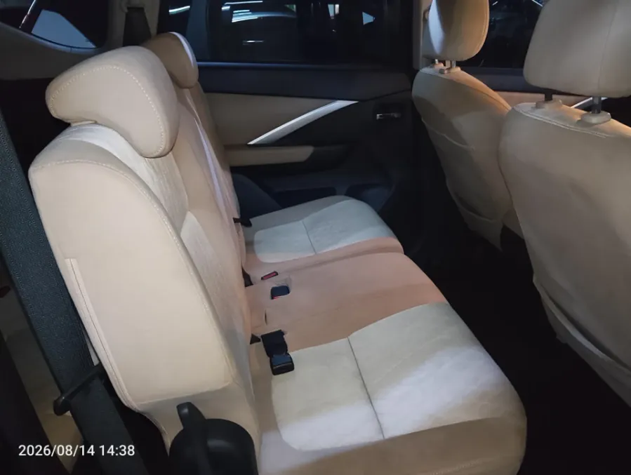 Foto Mobil Bekas Kabin Belakang Mitsubishi Xpander 1.5 Ultimate tahun 2022