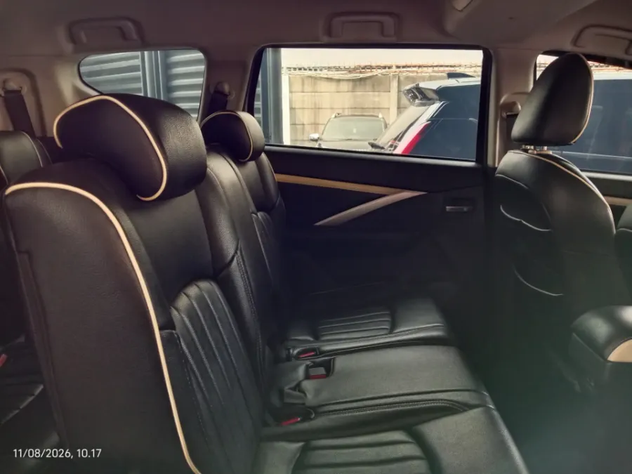 Foto Mobil Bekas Kabin Belakang Mitsubishi Xpander 1.5 Ultimate tahun 2022