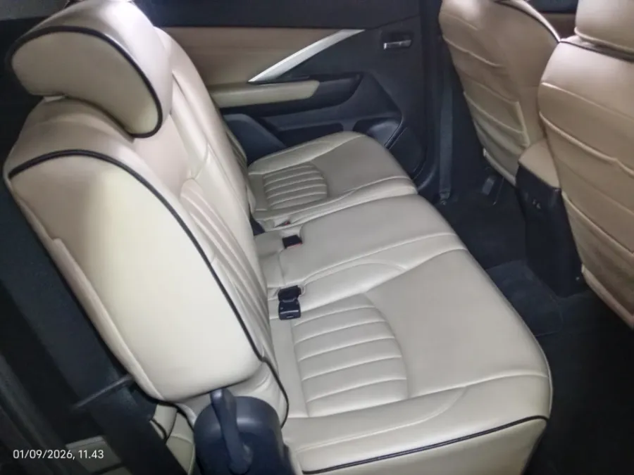 Foto Mobil Bekas Kabin Belakang Mitsubishi Xpander 1.5 Ultimate tahun 2022