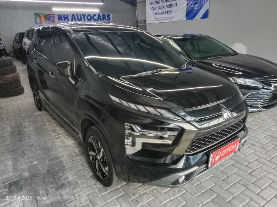 Foto Mobil Bekas Kanan Depan Mitsubishi Xpander 1.5 Ultimate tahun 2022