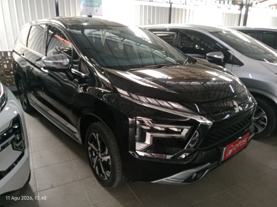 Foto Mobil Bekas Kanan Depan Mitsubishi Xpander 1.5 Ultimate tahun 2022