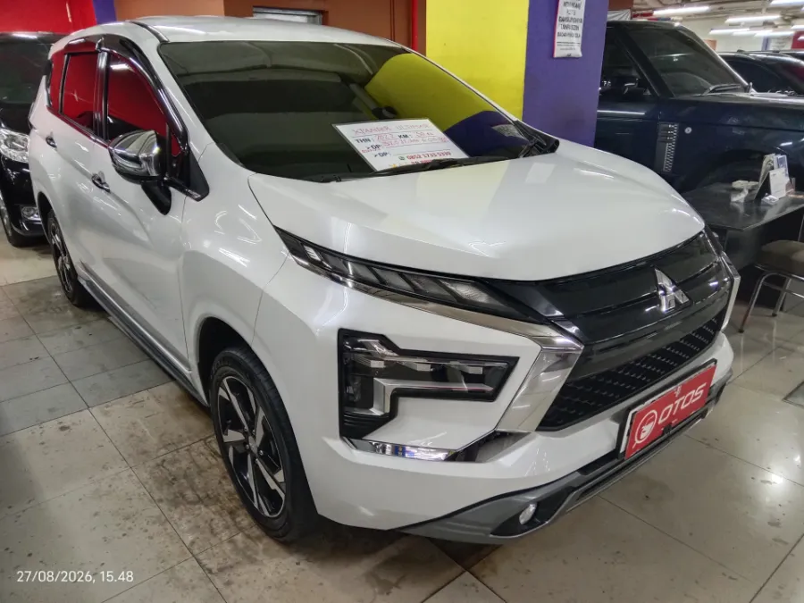 Foto Mobil Bekas Kanan Depan Mitsubishi Xpander 1.5 Ultimate tahun 2022