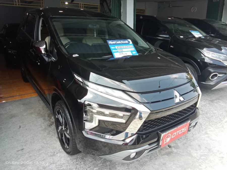 Foto Mobil Bekas Kanan Depan Mitsubishi Xpander 1.5 Ultimate tahun 2022