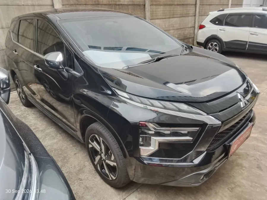 Foto Mobil Bekas Kanan Depan Mitsubishi Xpander 1.5 Ultimate tahun 2022