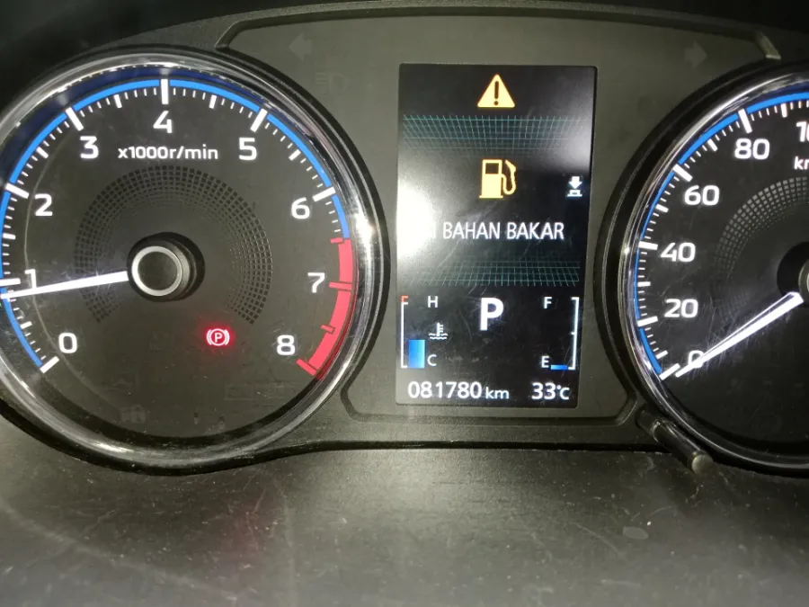 Foto Mobil Bekas Odometer Mitsubishi Xpander 1.5 Ultimate tahun 2022